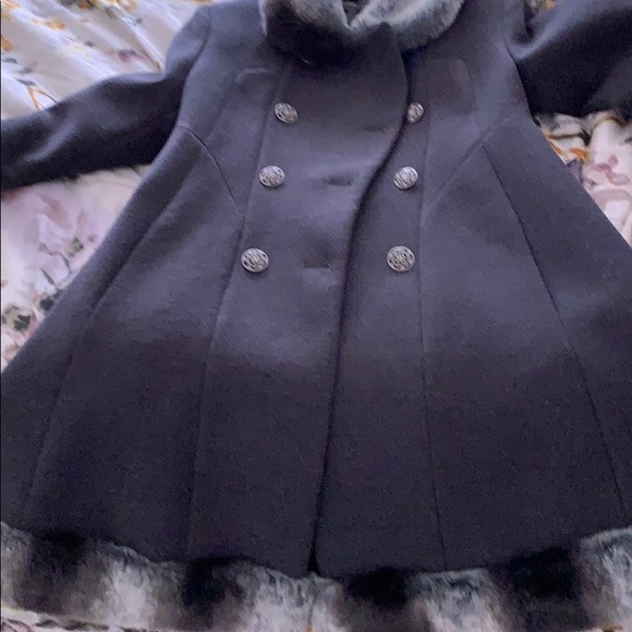 Coat - Picture 5 of 6